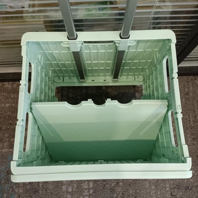 Carrelli pieghevoli del carrello di plastica di Seat del supermercato con le ruote della maniglia
