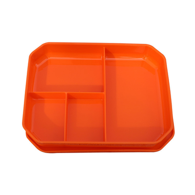 Vassoi di plastica riutilizzabili del pranzo dei bambini per i gruppi sociali che approvvigionano
