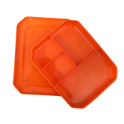 Vassoi di plastica riutilizzabili del pranzo dei bambini per i gruppi sociali che approvvigionano