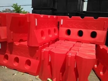 Muffa di plastica di Rotomoulding della barriera della strada dell'OEM