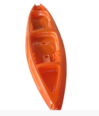 Lavorazione con utensili di plastica della muffa di Roto del kajak con la canoa di Rotomolded in barca